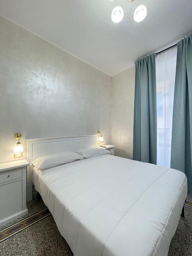 La Casa In Centro Hotel Salerno Ngoại thất bức ảnh