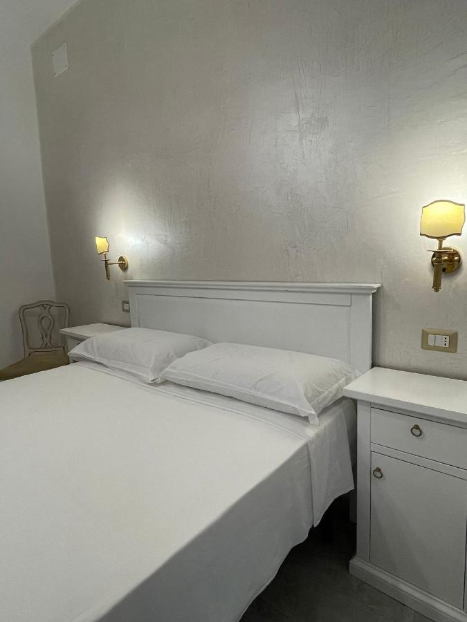 La Casa In Centro Hotel Salerno Ngoại thất bức ảnh