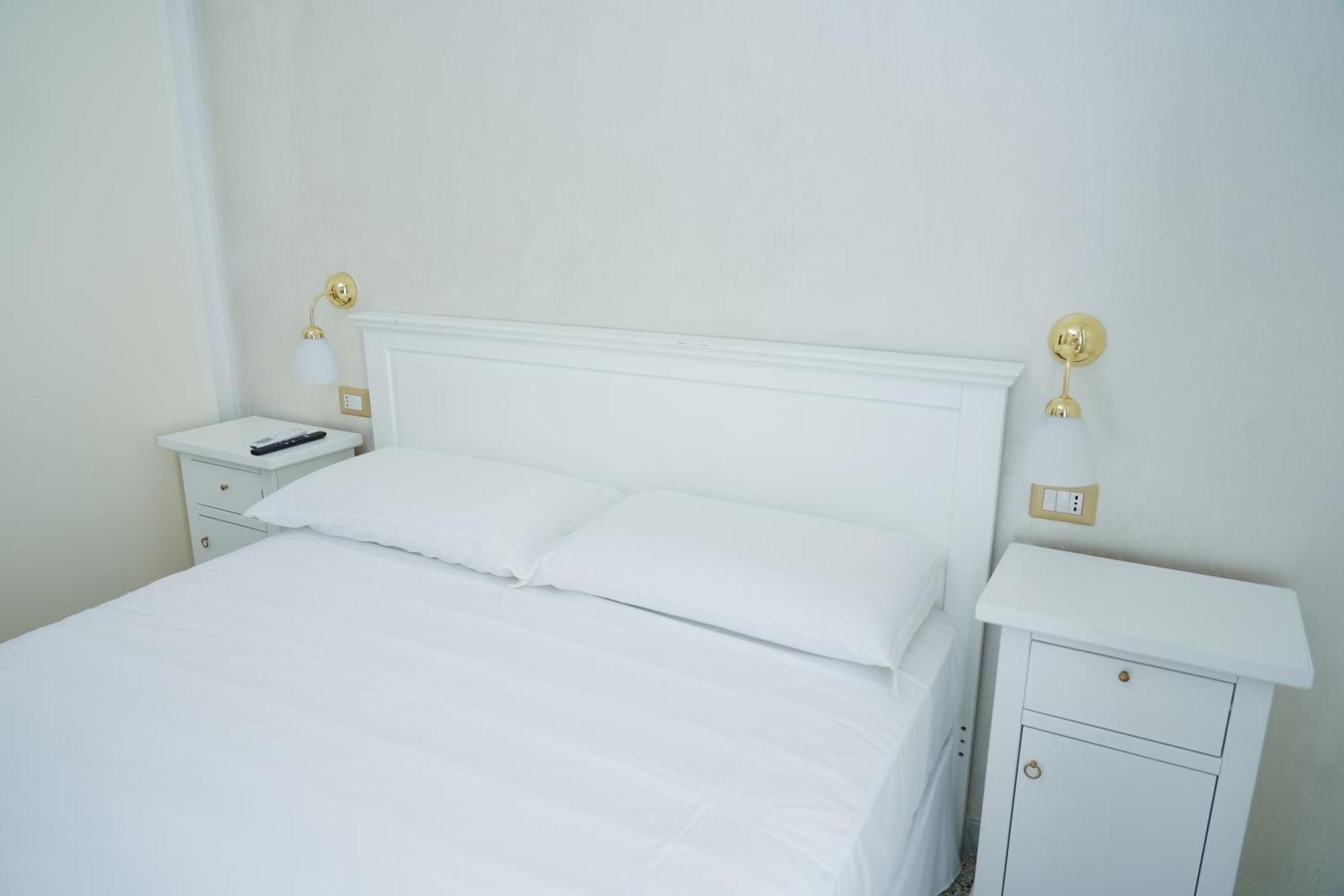 La Casa In Centro Hotel Salerno Ngoại thất bức ảnh